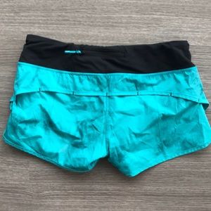 Lululemon blue and black run shorts size 6